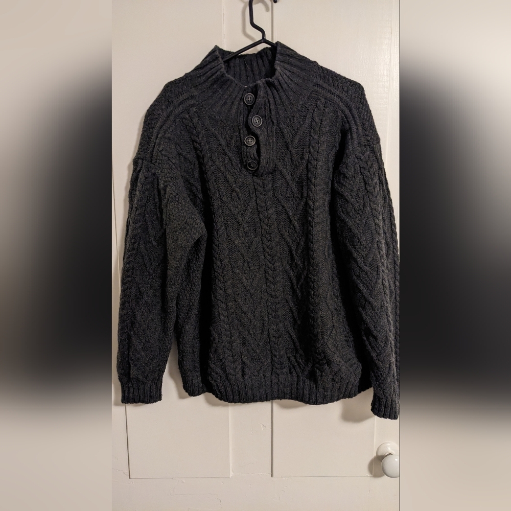 Arancrafts Irish Merino Wool sweater In EUC, XL